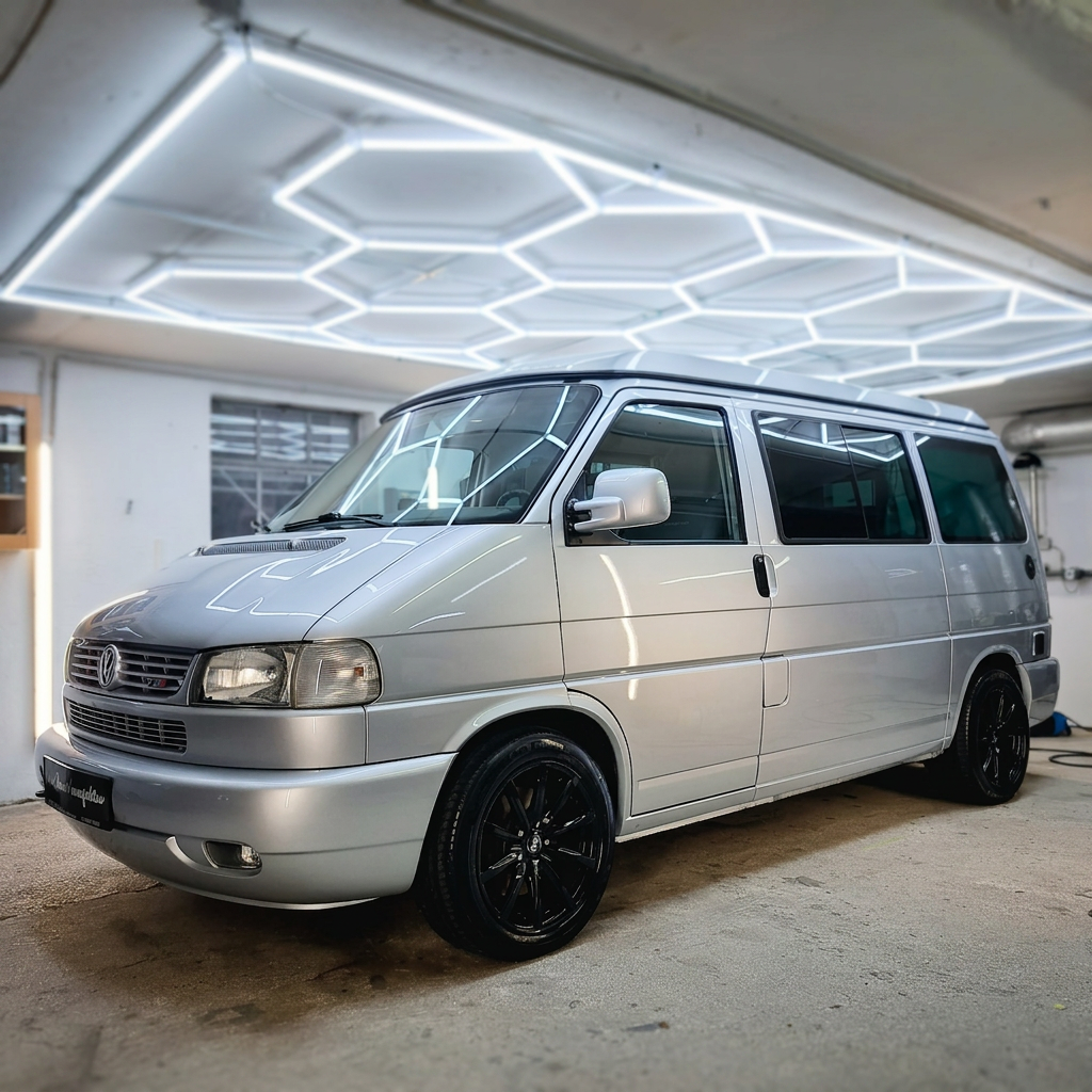 VW T4 Caravelle – Lackpolitur & Versiegelung, CarShineManufaktur Tirol